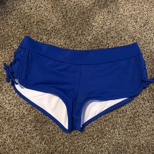 Swimsuit bottom shorts